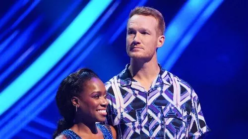 Sự xuất hiện của Greg Rutherford của Dancing On Ice trên chương trình trực tiếp bị nghi ngờ sau khi bị chấn thương