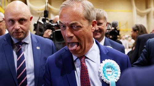 Nigel Farage lại bay đến Mỹ lần thứ hai trong bảy tuần kể từ khi ông trở thành Clacton MP