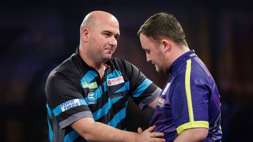 Luke Littler tiết lộ đối thủ Rob Cross nói gì sau trận bán kết Giải vô địch phi tiêu thế giới