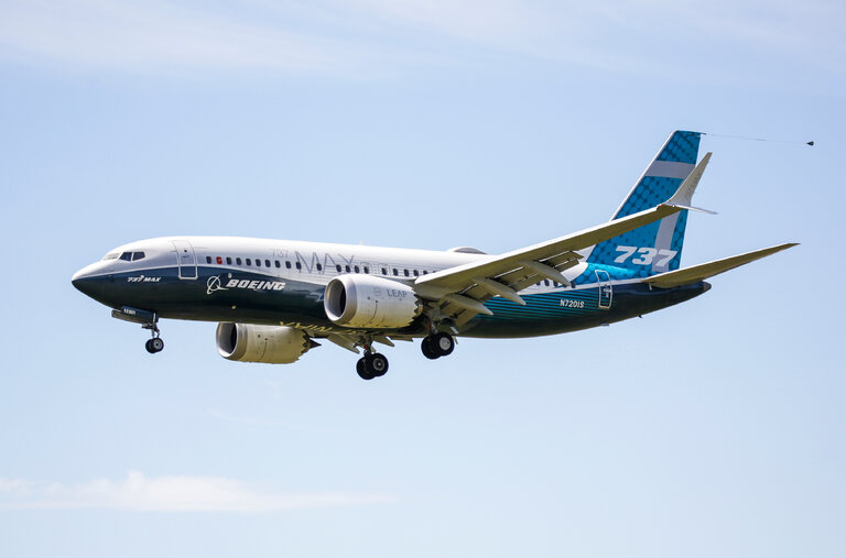 Boeing kêu gọi các hãng hàng không kiểm tra máy bay 737 Max xem có thể bị lỏng bu lông không