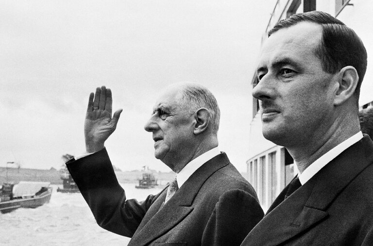 Philippe de Gaulle, Admiral and Son of Charles de Gaulle, Dies at 102