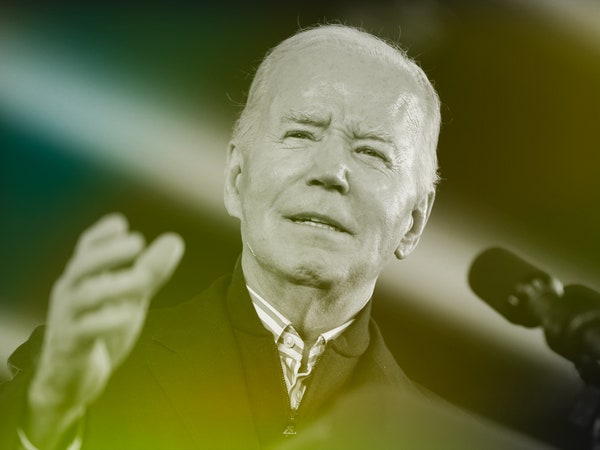 Joe Biden biến nền dân chủ cứu vãn trở thành trung tâm chiến dịch của mình