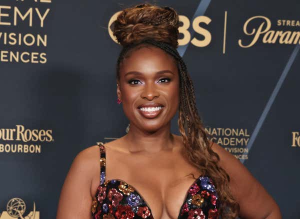 Jennifer Hudson phát hiện ra cha cô ấy có 27 đứa con... Phải, 27.