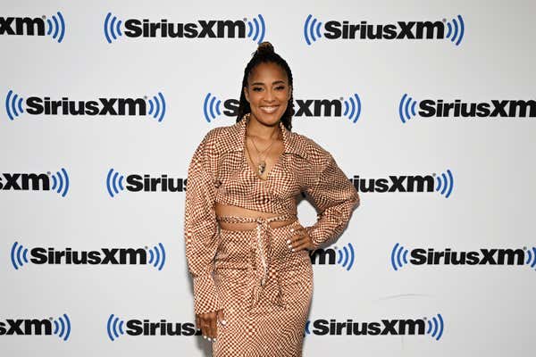 Amanda Seales Says Black Hollywood Snubs Her, So The Internet Explains Why