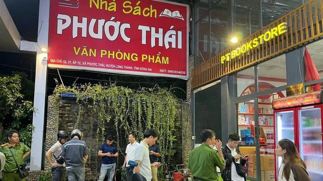 Bắt giữ đối tượng dùng súng xông vào nhà sách cướp tài sản