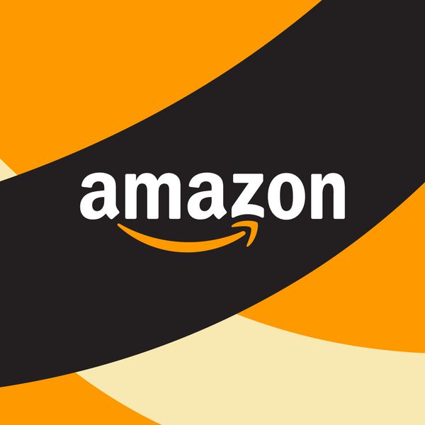 Bộ đồ chống đối Amazon của DC đã trở về từ cõi chết