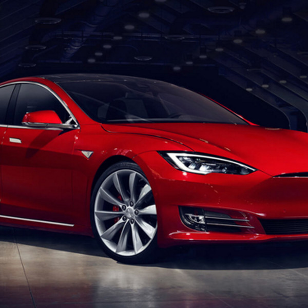 Tesla có lẽ nên sửa chữa nhiều bánh xe mà NHTSA nói