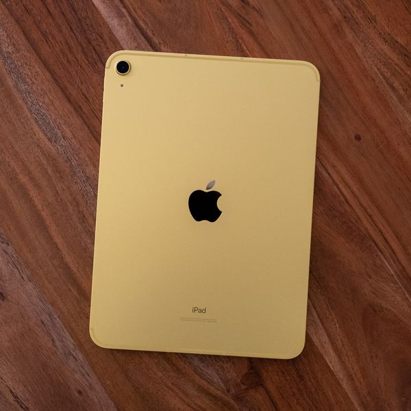 iPad thế hệ thứ 10 của Apple thực sự đáng giá khi giảm giá 100 USD