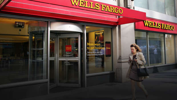 Wells Fargo bắn nhóm nhân viên sau một khám phá gây sửng sốt