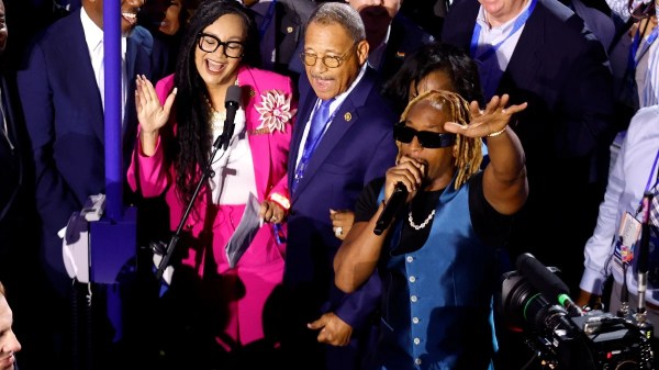 Ý định của Lil Jon ‘ Hãy hạ thấp vẻ bề ngoài của DNC đêm thứ 2: ‘ VP Harris..