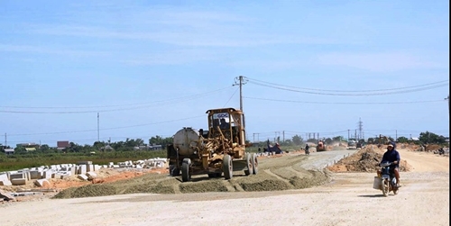 Hue City: Focusing on public investment to speed up economic and social development