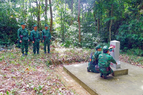 Triển khai đồng bộ các biện pháp công tác biên phòng