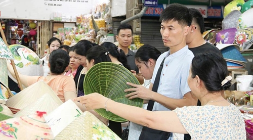 Mua gì cũng... rẻ!