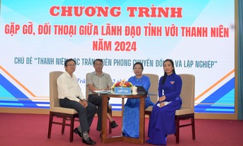 Lãnh đạo tỉnh Sóc Trăng gặp gỡ, đối thoại với thanh niên về chuyển đổi số và lập nghiệp