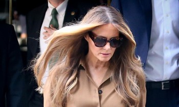 Bà Melania và Barron xuất hiện sau khi ông Trump bị kết tội