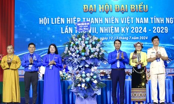 Phiên trọng thể Đại hội Hội LHTN Việt Nam tỉnh Nghệ An nhiệm kỳ 2024-2029