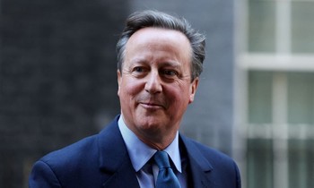 Cựu Thủ tướng David Cameron trở thành Bộ trưởng Ngoại giao Anh