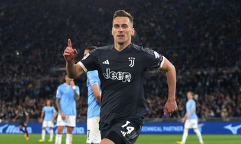 'Cứu tinh' Milik đưa Juventus vào chung kết Coppa Italia