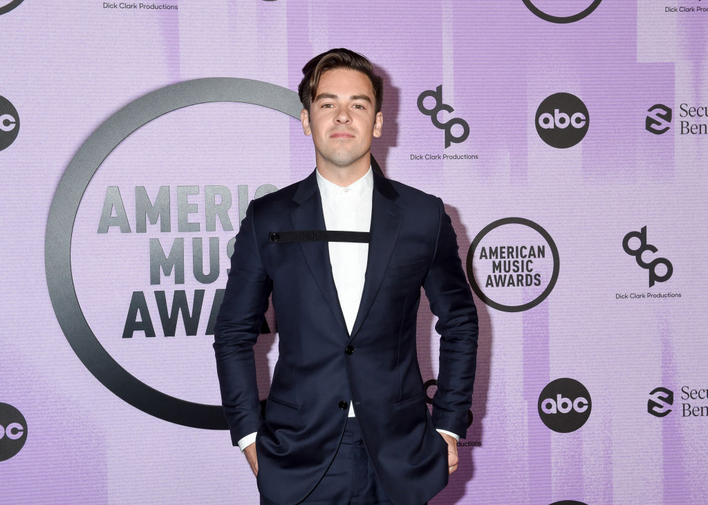 Cody Ko bước ra khỏi mạng Podcast