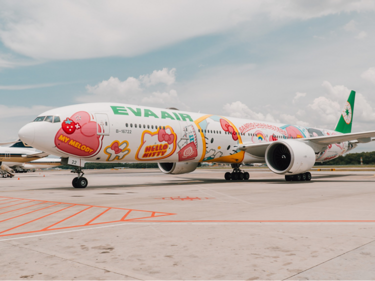 Sân bay Changi trêu chọc những người hâm mộ Sanrio bằng một máy bay EVA Air Hello Kitty có những bữa ăn dễ thương và tiện nghi