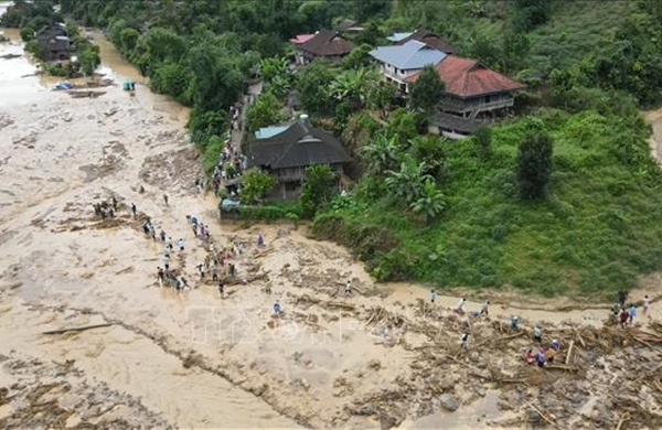 Mường Pồn (Điện Biên) tan hoang sau trận lũ quét trong đêm