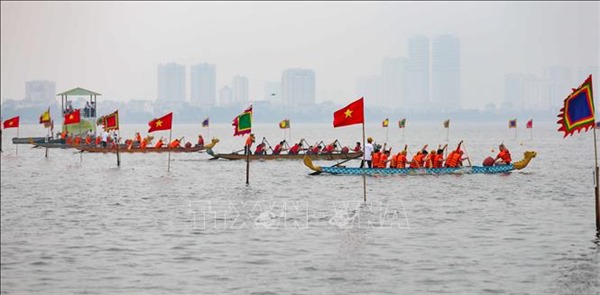 Sôi động Giải bơi chải thuyền Rồng Hà Nội mở rộng