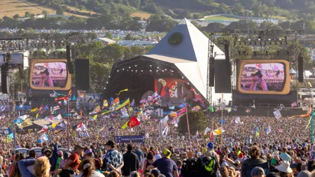 Làm thế nào để xem Glastonbury 2024 luồng trực tuyến và từ bất cứ nơi nào