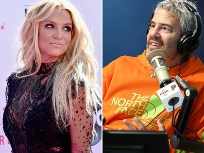 Andy Cohen kể chi tiết về cuộc phỏng vấn 'đáng sợ' với Britney Spears dưới sự bảo hộ