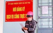 Không chịu làm giấy khai sinh vì dân chưa đóng quỹ thôn xã là không đúng quy định