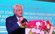 Chuyển giao kỹ thuật nội soi cột sống cho bác sĩ vùng Đồng bằng sông Cửu Long