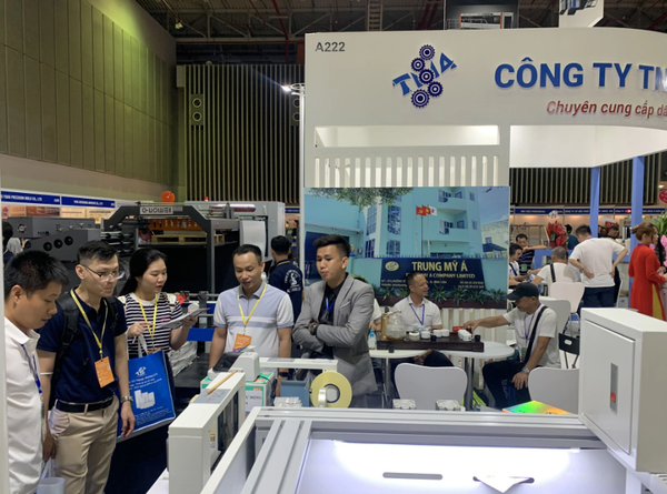 International packaging firms eye Vietnamese market