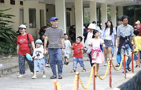 Ho Chi Minh City struggling to deal with slumping birth rate