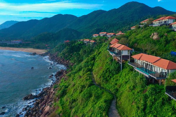 Sense of summer at one of best luxury resorts in central Vietnam