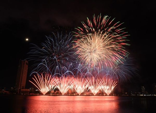 Finland wins championship at int’l fireworks festival in Vietnam