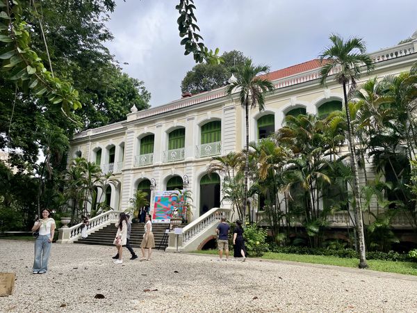 Over 1,600 guests visit French Residence in Ho Chi Minh City