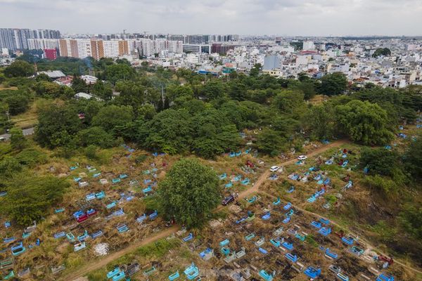 Ho Chi Minh City seeks to spend $64mn building park, school on cemetery land