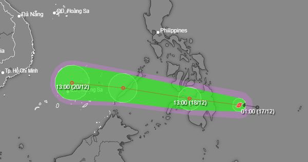 Tropical depression downgrading from storm Jelawat could enter East Vietnam Sea