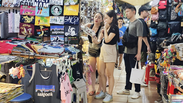 Experts propose developing Ben Thanh Market into check-in hotspot