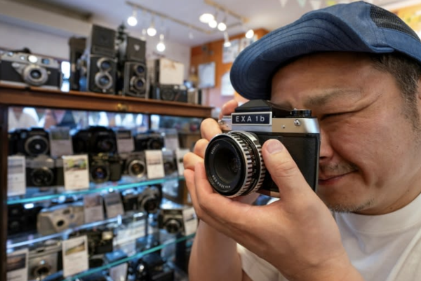 New Japan film camera aimed at 'nostalgic' young fans