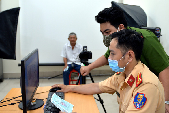 Vietnam to collect iris, ADN patterns for identification in July