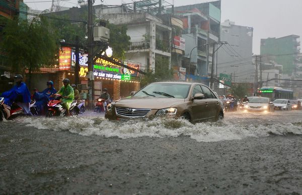 Downpours forecast throughout Vietnam today