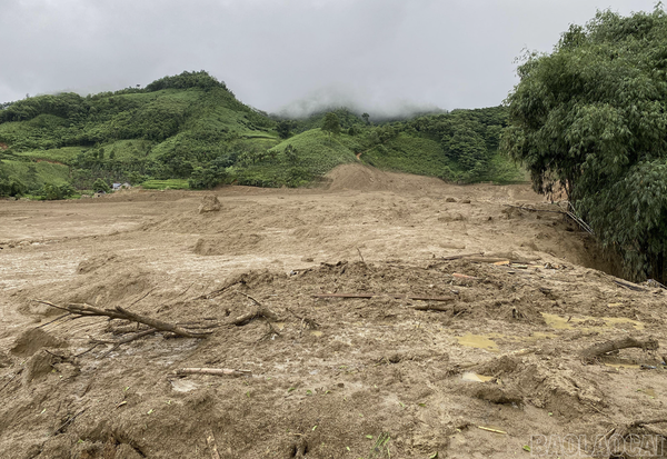 Flash flood devastates village of 128, kills 16 in northern Vietnam