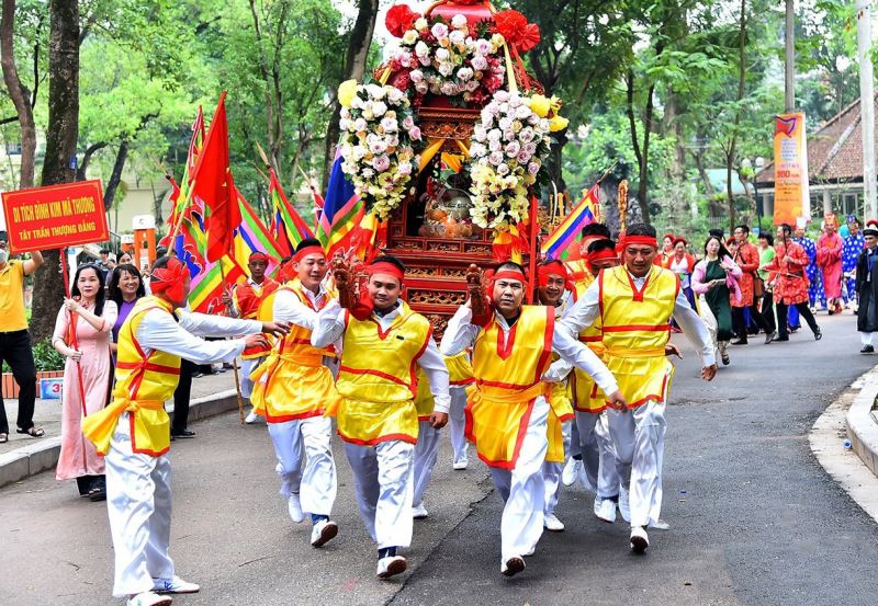 Bảo tồn hội làng trong phố: Duy trì mạch nguồn văn hóa trong dòng chảy đô thị hiện đại