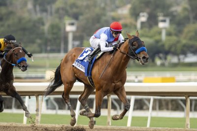 Drum Roll Xin vui lòng, Muth ghi tên họ vào danh sách dẫn đầu Kentucky Derby