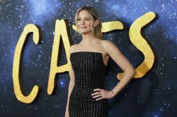 Emmys ban ngày: Jennifer Nettles, Shemar Moore tham gia phát sóng