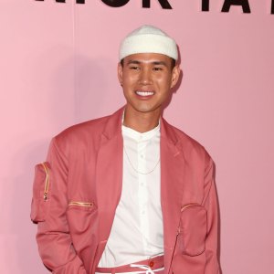 Celeb MUA Patrick Ta về Nước ép làm sản phẩm chăm sóc da, Xu hướng TikTok và các mẹo khác