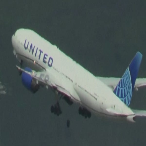 Video shows plane lose a tire during takeoff