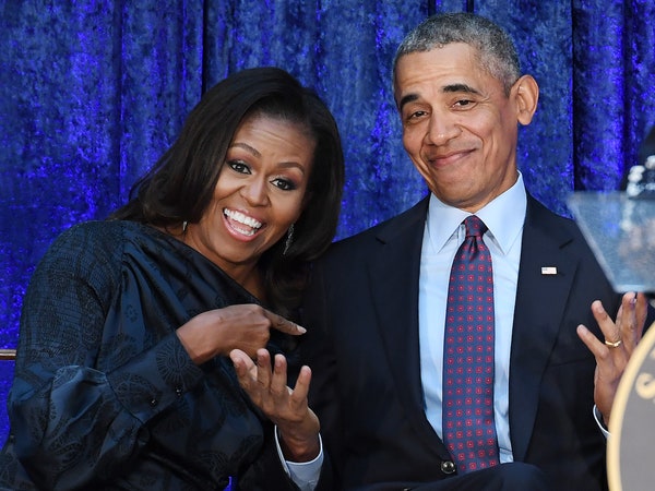 Barack Obama nói Michelle đã nói với Malia và Sasha ở xa, rất xa chính trị