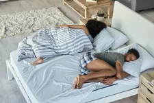 Does It Matter If You're a Hot Sleeper or Cold Sleeper?