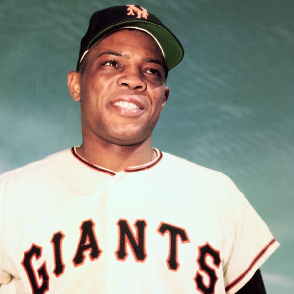 Willie Mays, Hội trường danh tiếng Slugger and World Series Champion, Dead lúc 93 tuổi